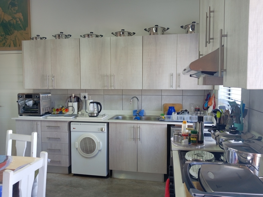 3 Bedroom Property for Sale in Harbour Lights Western Cape